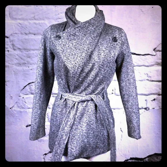 BSweet grey jacket Medium - Picture 8 of 8